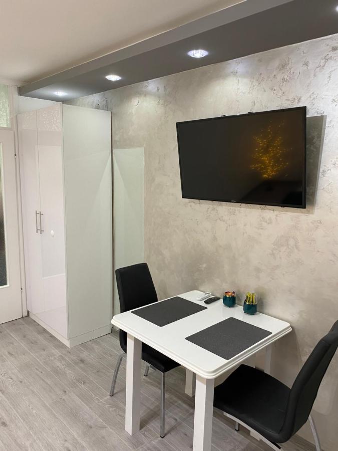 Manirosi 5 Apartment Σουμπότικα Εξωτερικό φωτογραφία