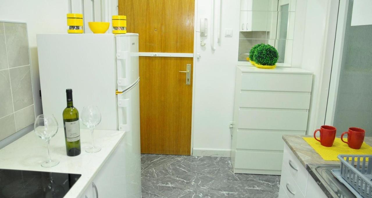 Manirosi 5 Apartment Σουμπότικα Εξωτερικό φωτογραφία